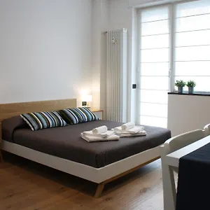 milano-navigli-apartment-via-tortona.italymilanhotels.net/